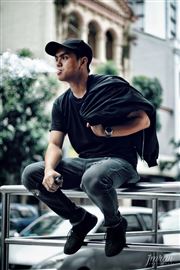Chiling In The Street