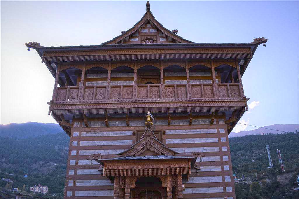 The Narayan-Nagini temple of Kalpa Village 