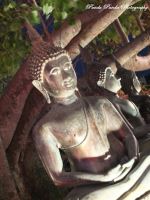Load Buddha