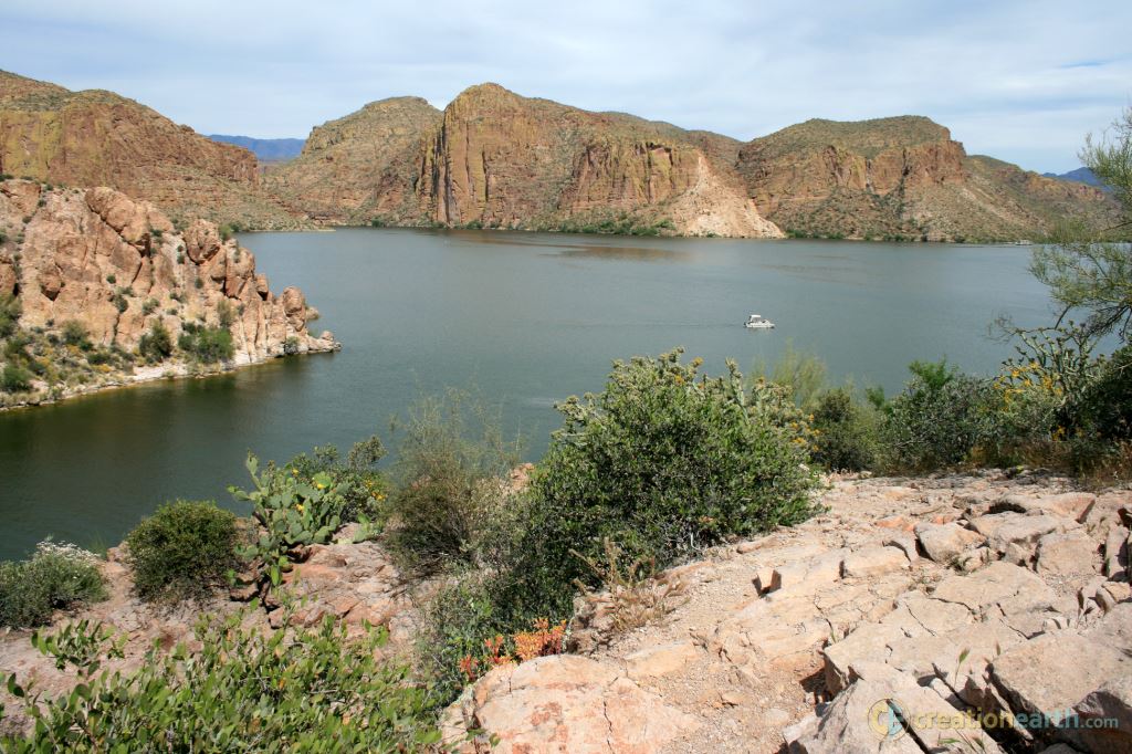 Canyon Lake on the Apache Trail