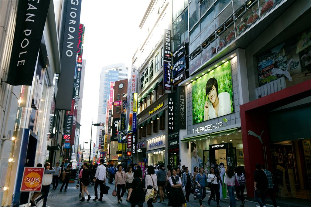 Myeong-dong Shopping
