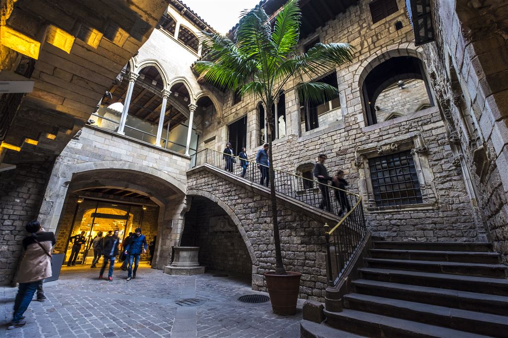 Picasso Museum Entrance