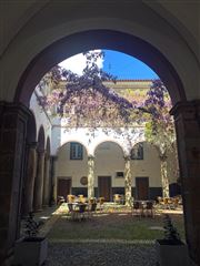 A Little Restaurant Courtyard In Evora